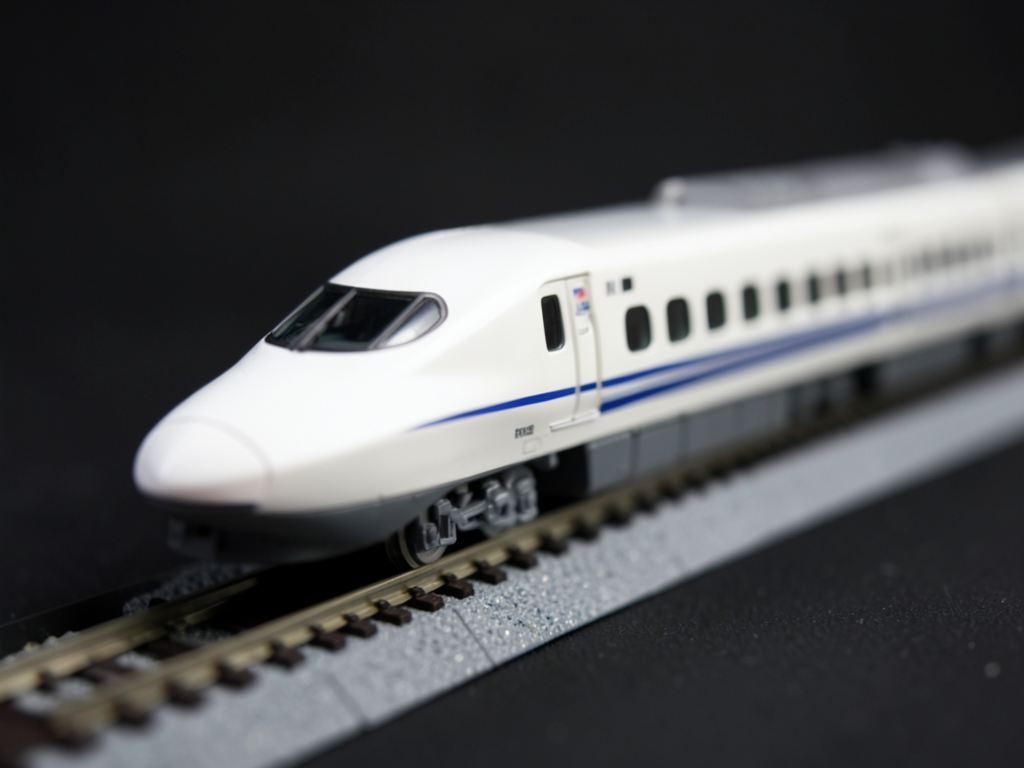 Shinkansen serie N700 — set base 4 carrozze